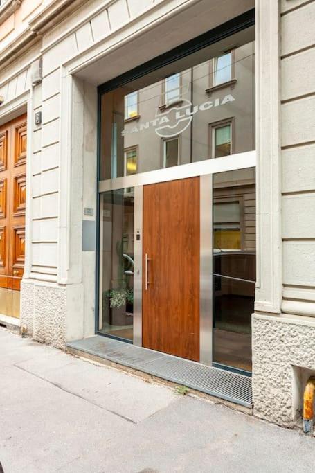 The Boutique Houses - Downtown - Close To Bocconi University Milan Luaran gambar