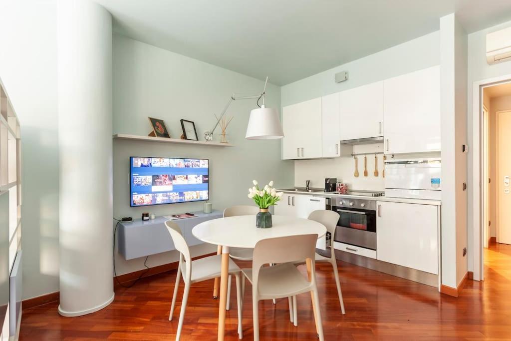 The Boutique Houses - Downtown - Close To Bocconi University Milan Luaran gambar